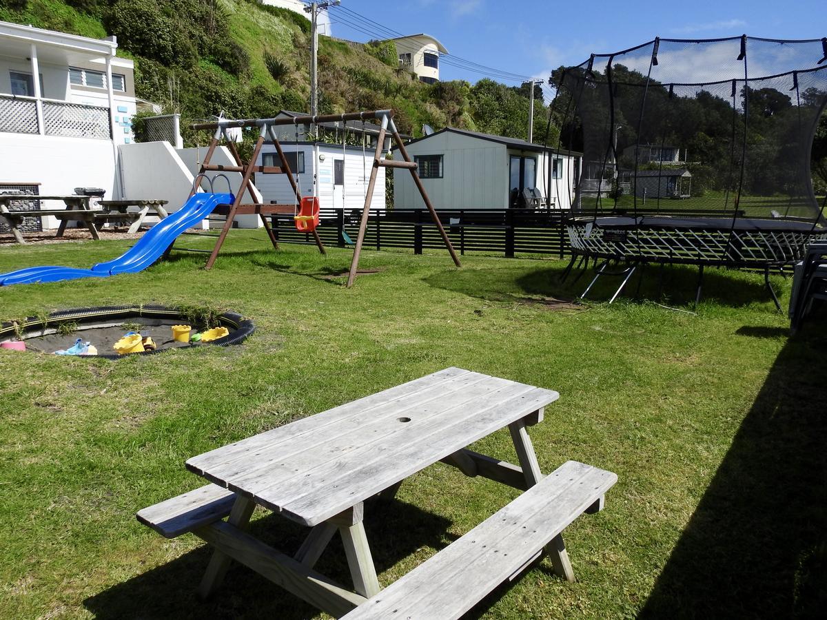 Oakura Beach Holiday Park Экстерьер фото