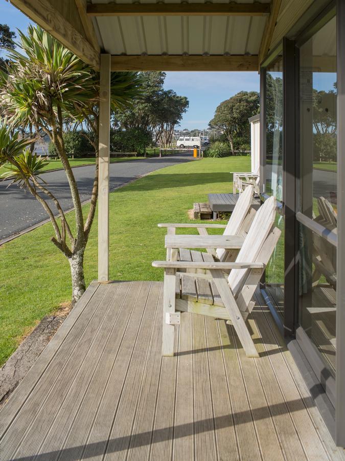 Oakura Beach Holiday Park Экстерьер фото