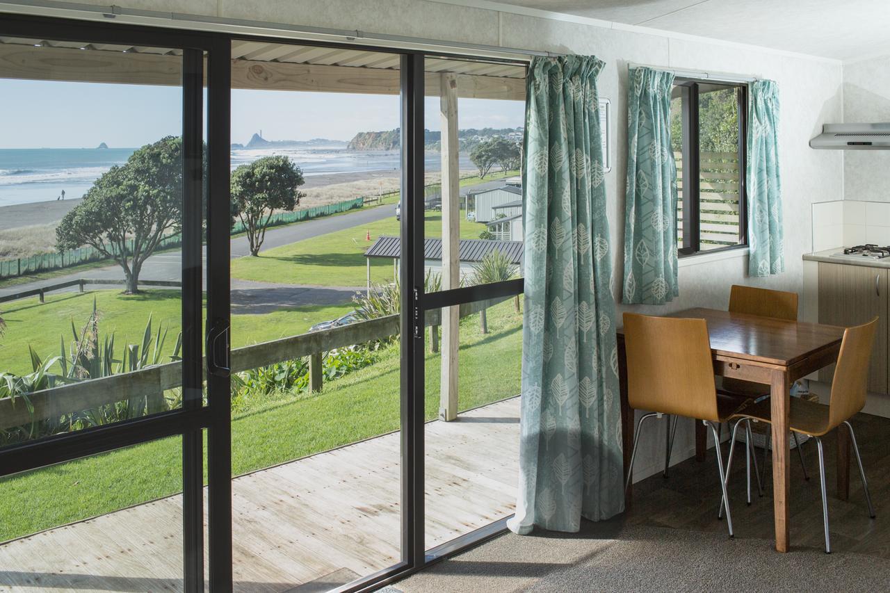 Oakura Beach Holiday Park Экстерьер фото