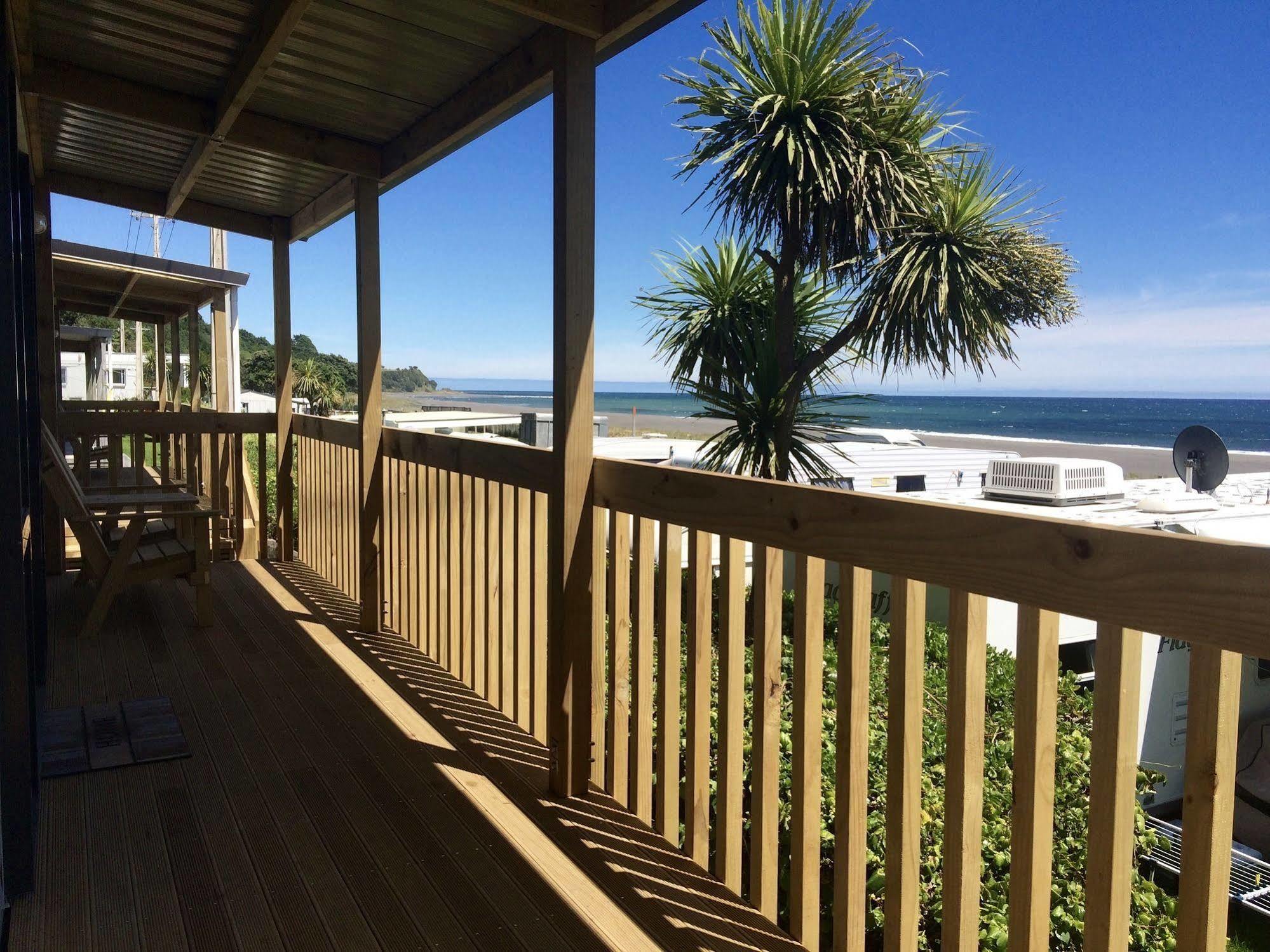 Oakura Beach Holiday Park Экстерьер фото